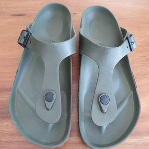 Birkenstocks Gizeh Green EVA